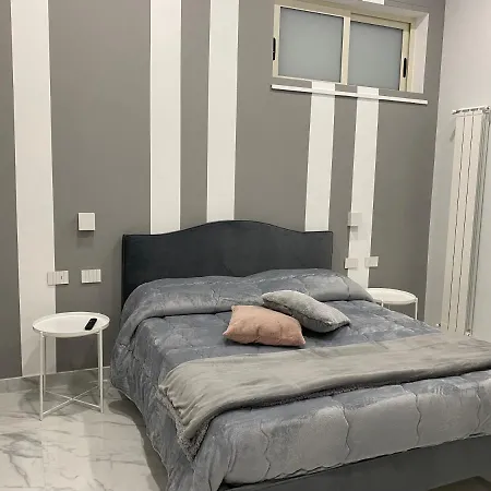 One House * Помпеї