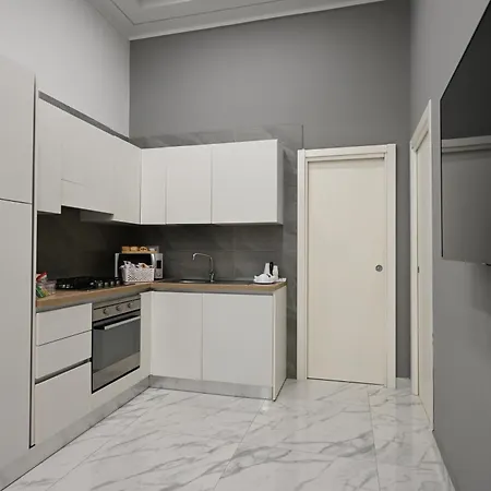 Апартаменты One House