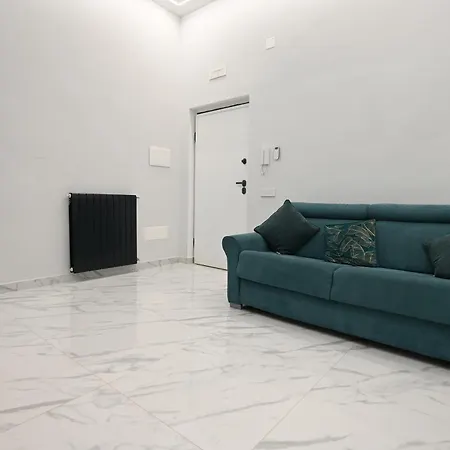 One House Πομπηία